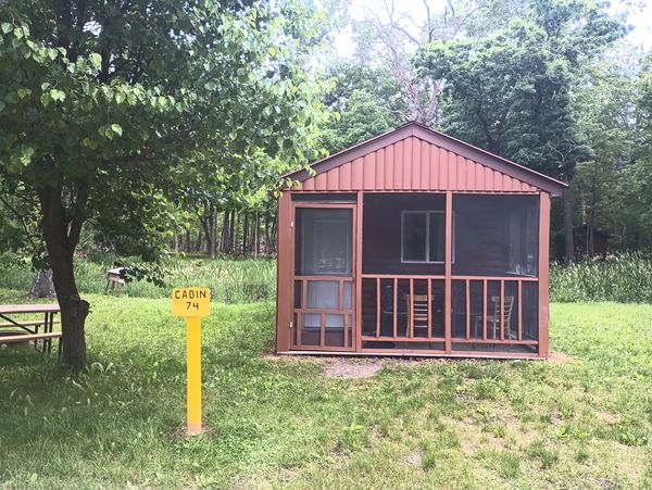 book a cabin at Nature's touch Campground, camping in the dells, Wisconsin dells campgrounds