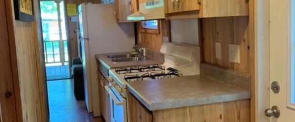 camping in the dells, cabins in the dells, Wisconsin dells campgrounds, Nature's touch Campground