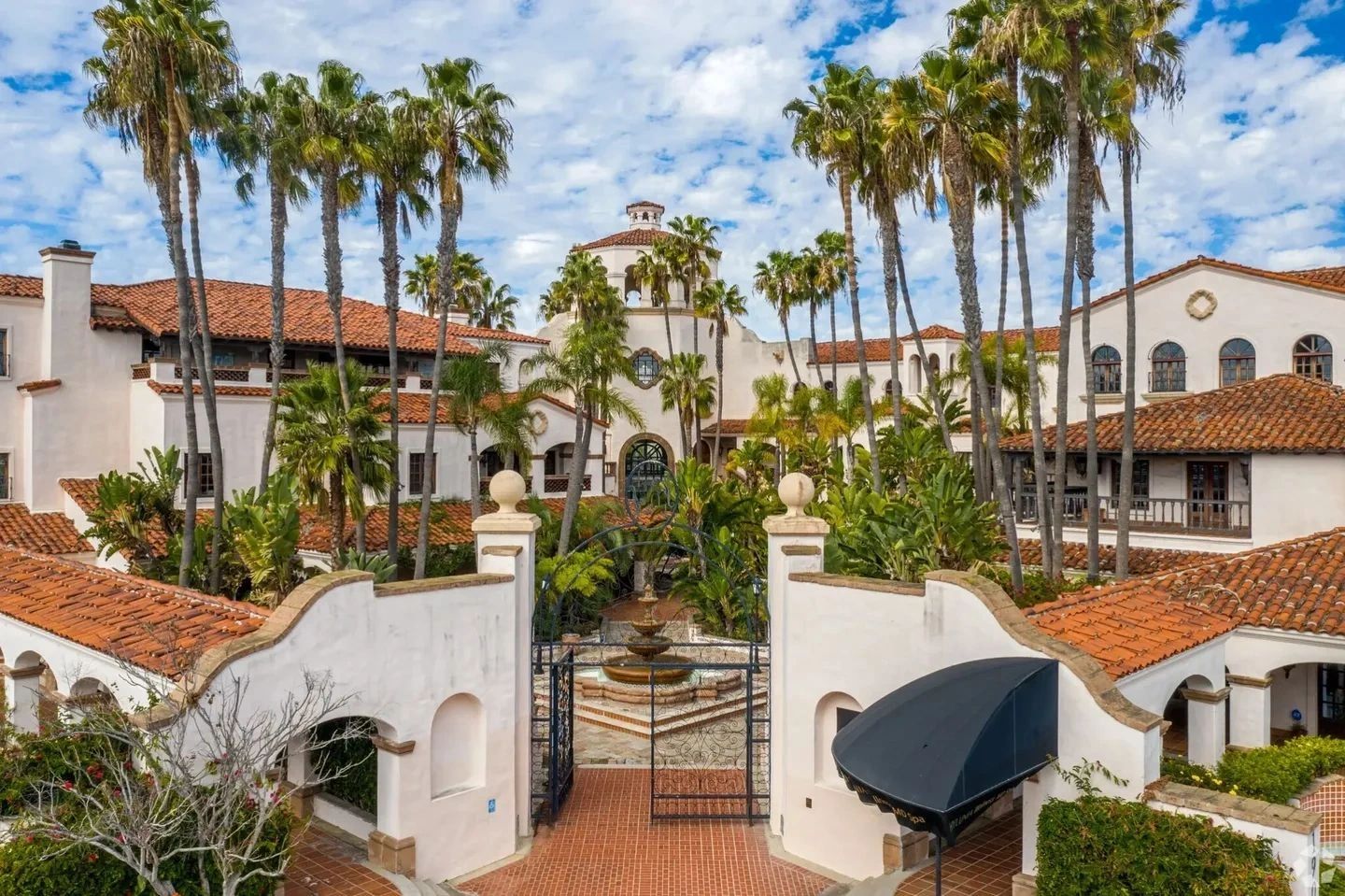 1901 Newport Blvd., Suite 149