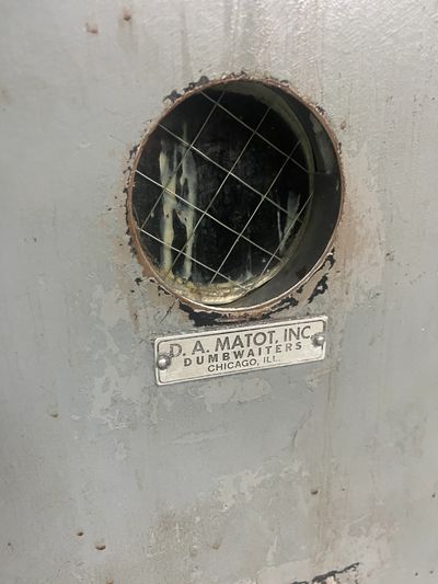 Matot dumbwaiter in Avon, Colorado
