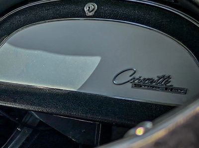 1963 Chevrolet Corvette C2 Sting Ray in Tuxedo Black for sale at Supercar Group