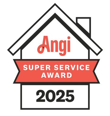Angi Super Service Award badge for 2025 shaped like a house.