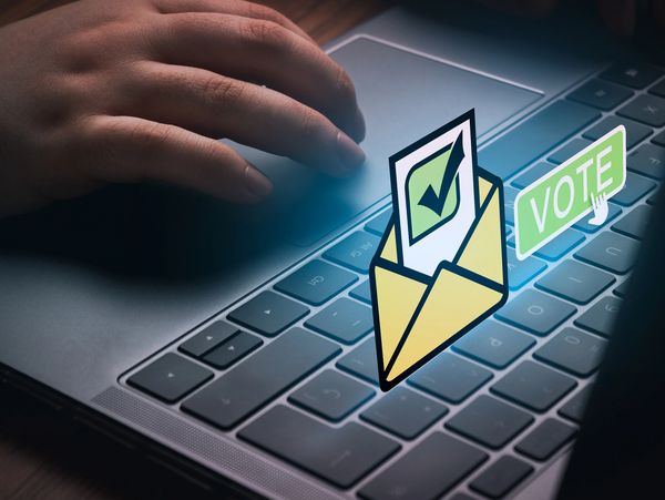 A woman  using laptop