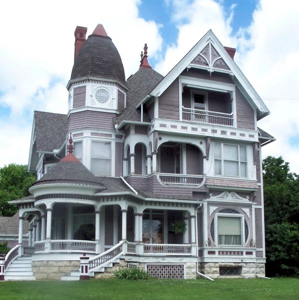 By Jo Naylor - Flickr, CC BY 2.0, https://commons.wikimedia.org/w/index.php?curid=14985229