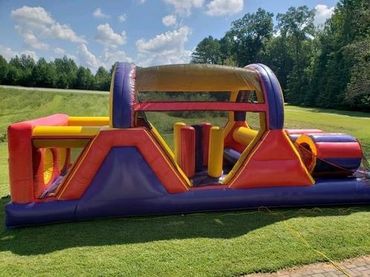 32ft long obstacle course. Great for events with lots of kiddios. 