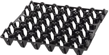 handling plastic trays