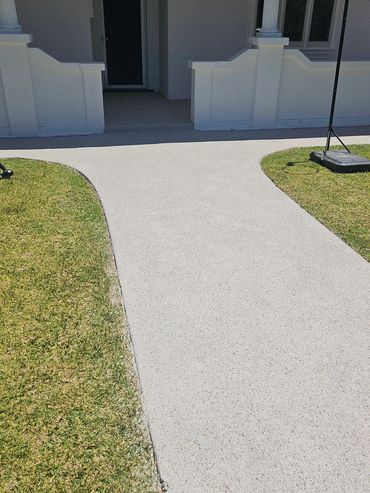 Sahara Desert finish—durable epoxy concrete floor, ready for the outdoors