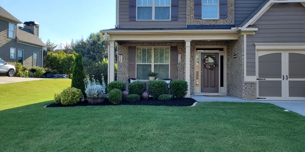 Lawn and flower bed maintenance by Georgia Lawn Pro