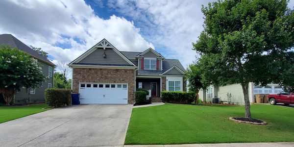 Lawn mowing and lawn care by Georgia Lawn Pro