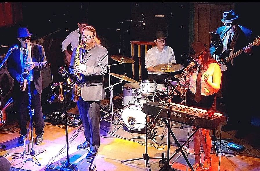 Dance Band, Party Band, Band for Hire, Wedding Reception Band, ceremony music, party music,