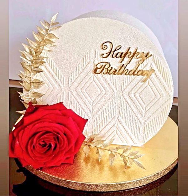 happy birthday on the side cake