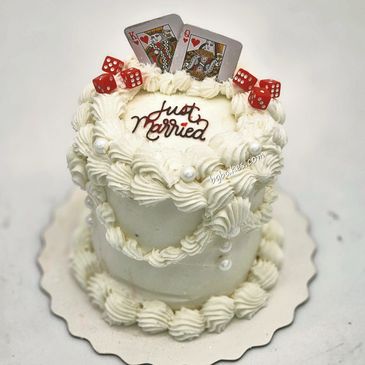 Til death mi i wedding cake