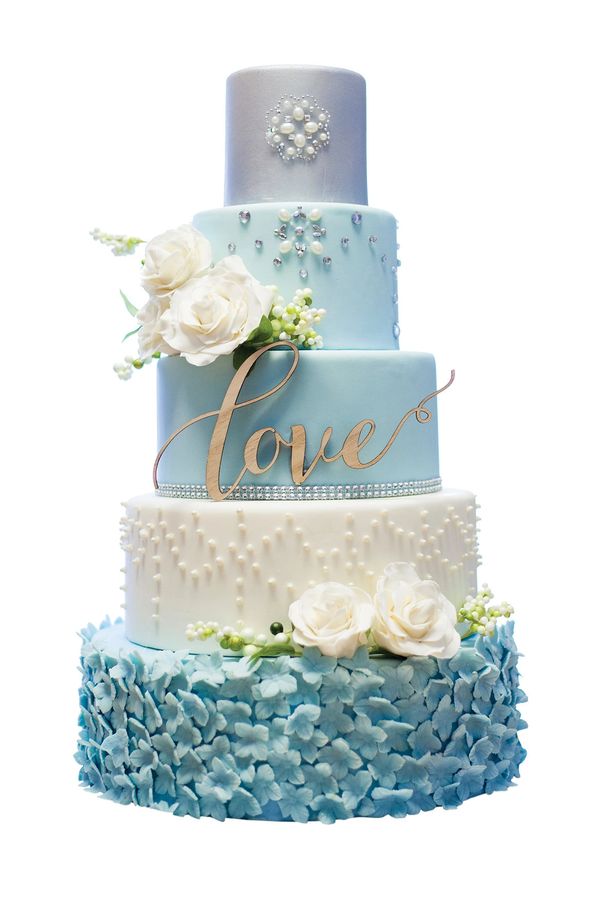 Blue and white wedding cake
