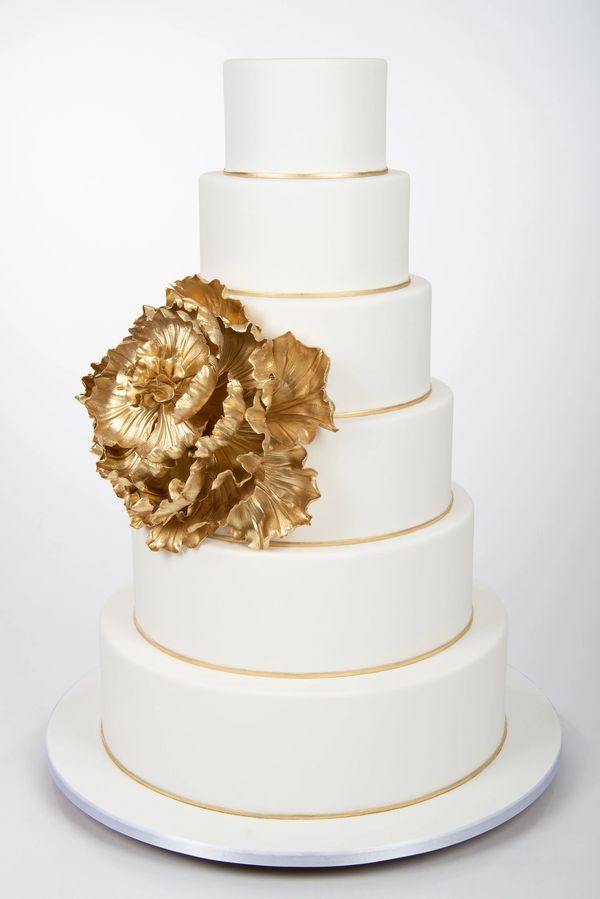 Wedding cake with gold
