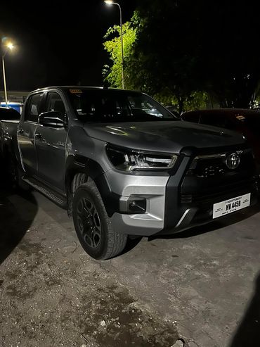 Toyota Hilux AT