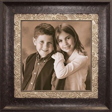 Custom framing example of Portrait photography.