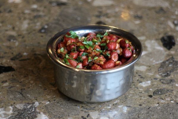 Masala peanuts, roasted and deep fried and tossed with masala, onions and coriander