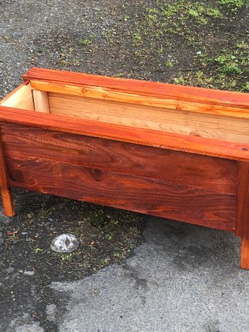 Cedar Planter