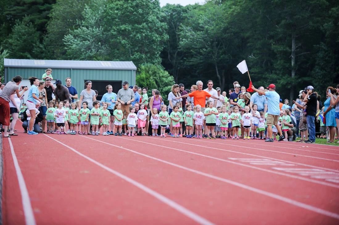 EWG Youth Track start
