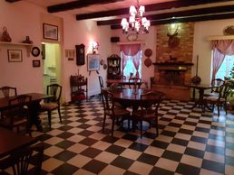 Ye Olde Smokehouse
Ye Old Smokehouse
Ye Olde Smoke House
Fresher's Hill
Toofan Majumder
Bukit Fraser