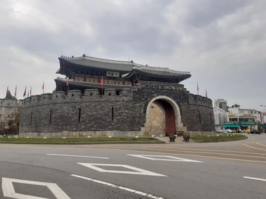 Hwaseong Fortress in Suwon is a UNESCO world heritage site!