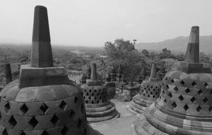 Borobudur Temple
Largest Buddhist temple in the world
Indonesia