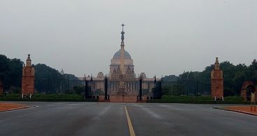 World's largest house
World's biggest home
World's largest residence of any head of state.
Rashtapat