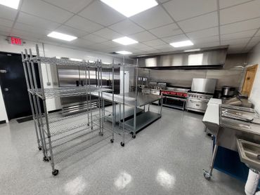 The south kitchen is rented during the day to Cezair's.