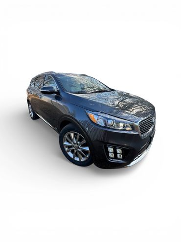 2017 Kia Sorento · Limited-SXL Sport Utility 4D