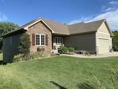 siding replacement in johnston ia