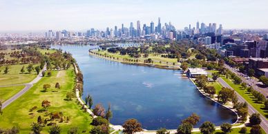 A must do in Melbourne for F1 fans, ride the Melbourne F1 circuit - Albert Park. Photo: Visit Vic