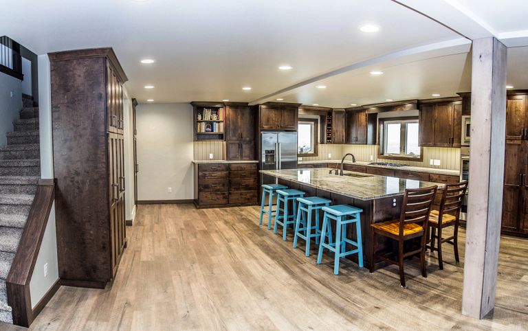 Custom Kitchen Cabinets And Floors Around Sioux Falls