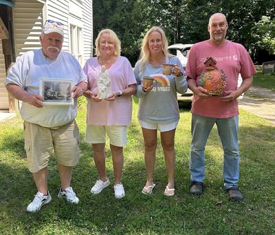 Randy Wing --Lord's Prayer plaque
Rev. Pat Crawford--Holy family statue
Kathryn Ryan--2 Mugs
Jim O'N