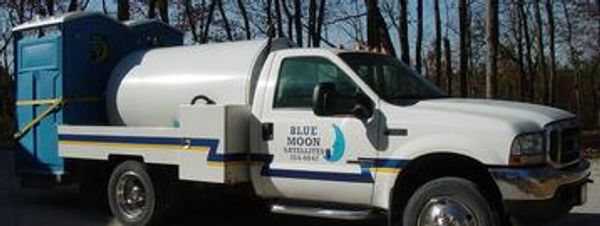 Blue Moon Satellites Service Truck