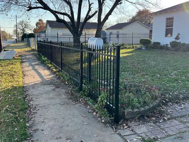 picket fence, metal picket fence, metal fencing, steel fencing