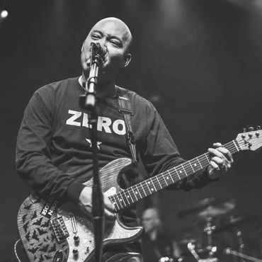 Siamese Dream the Smashing Pumpkins Tribute - A Smashing Pumpkins Tribute