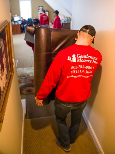 Moving company that can move a large couch