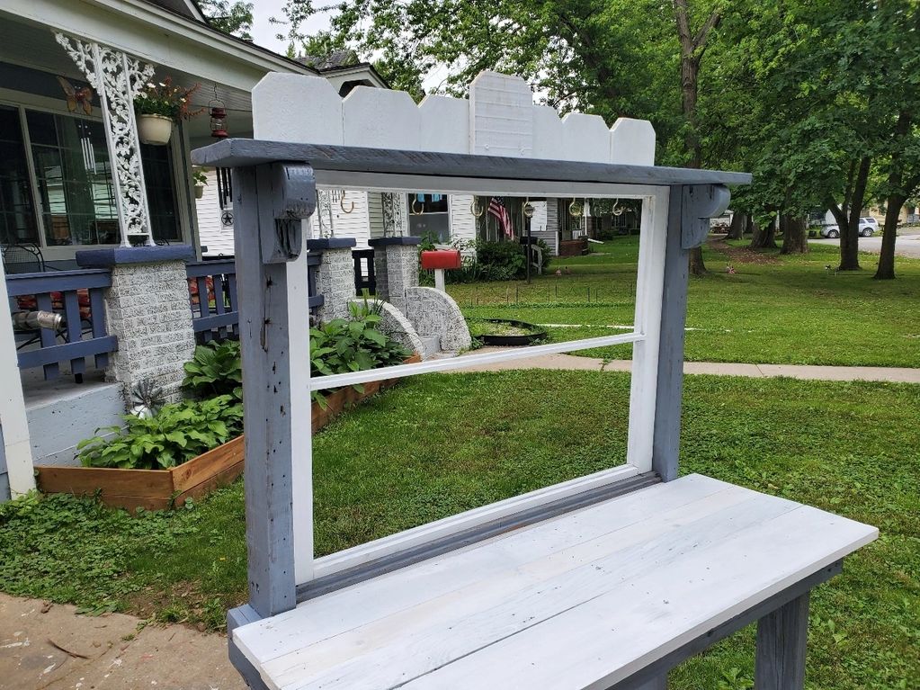 Garden Bench - Coffee Bar TomsTradingPost.com