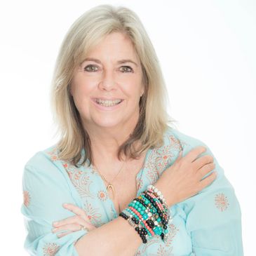 Kristina Wallen, friends, friendship, forever, bracelets, bespoke, fashionable, jewellery