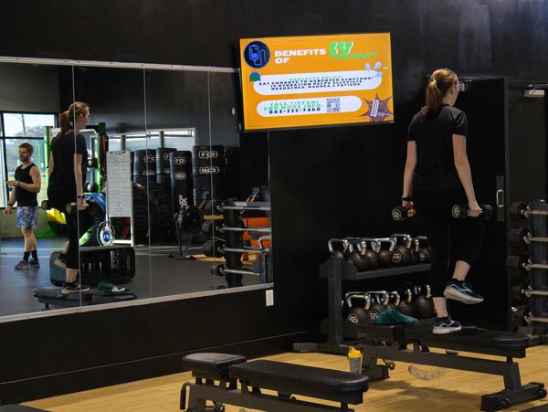 Online personal training program for strength and accountability