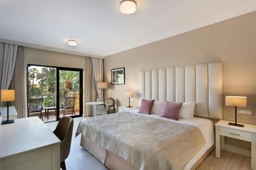 Luxury hotel bed room