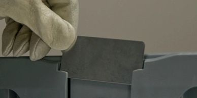 Aluminium Tags on all 4 sides for more permanent notes