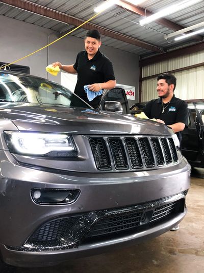 Team Work Help Complete Exterior Detail