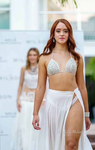 Orlando Fashion Week A la Carta 2024 Paradise Runway Giannina Azar Visuals By Malone Orlando FL