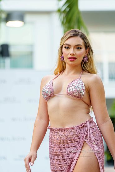 Orlando Fashion Week A la Carta 2024 Paradise Runway Giannina Azar Visuals By Malone Orlando FL