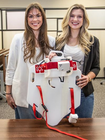 HeadStrait Labs' Mary Squire & Alyssa Theroux