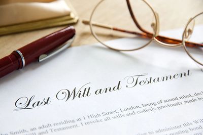 Applying for probate with help from Rugby Wills showing last will and testment