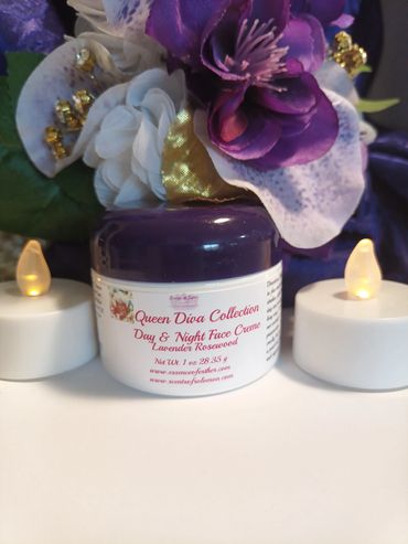 Queen Diva Collection Day & Night Face Creme moisturizer