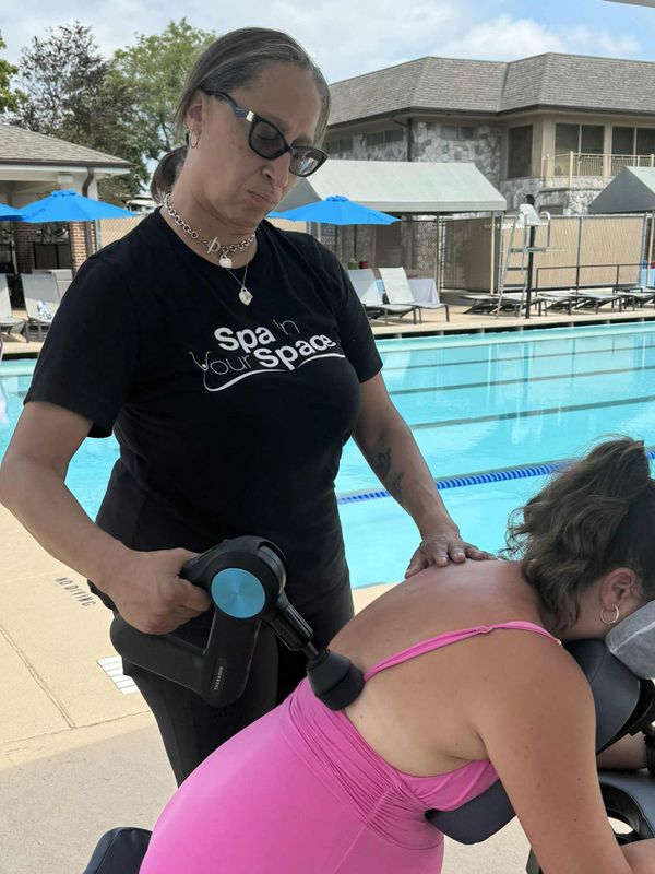 Chair Massage with percussive therapy