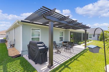 Attached Traditional Aluminum Pergola